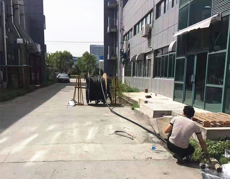 电缆排放